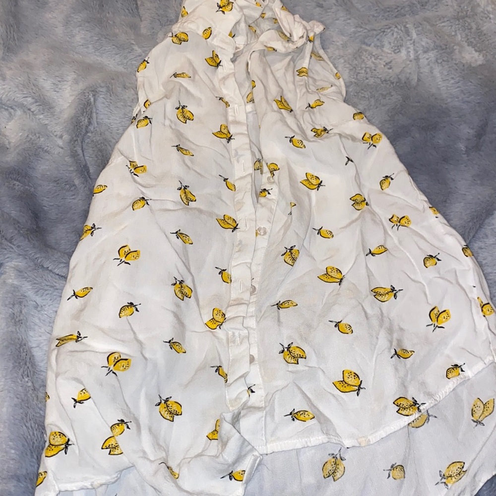 Button up sleeveless shirt